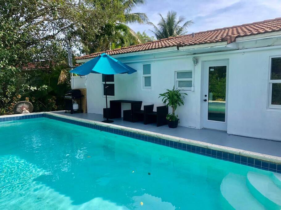 Villa House With Pool, 10 Mins Drive To The Beach! Miami Shores Exterior foto